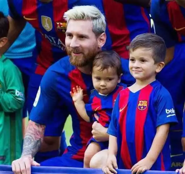 Adorable Photos Of Lionel Messi, His wife And kids Before  Match (Photos)